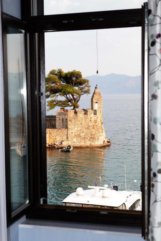 Spon Boutique Hotel Nafpaktos Chambre photo